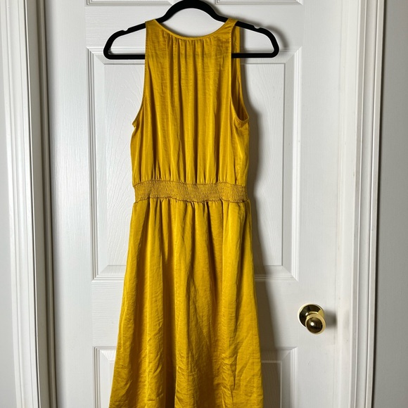 MUSTARD MIDI A-LINE DRESS - Picture 2 of 3